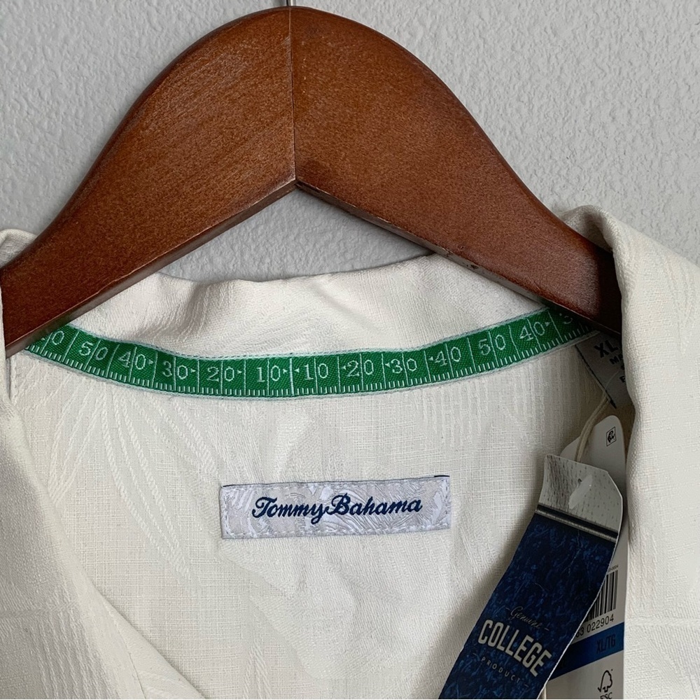 Tommy Bahama Oregon Ducks Silk  Button Shirt Coconut Camp Mens XL Golf Vacation - Picture 5 of 16